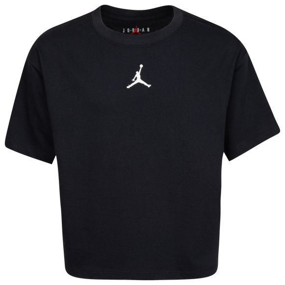 Jordan Essentials, Jordans Girls, Jordan Shirts, Jumpman Logo, Jordan Outfits, Simple Shirts, Outdoor Outfit, Sleeve Designs, Embroidery Logo