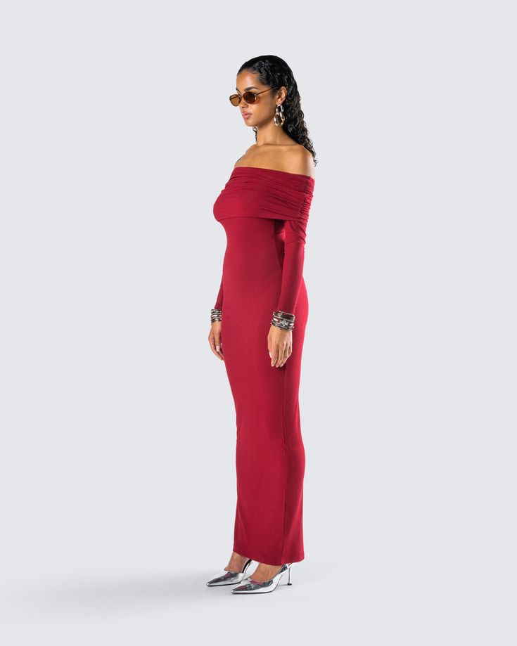 They will all be hot for you in this burgundy maxi dress 😜 With an off-shoulder design and folded overlay - this piece, made from stretch jersey fabric, is the epitome of chic allure ❤️ Burgundy Maxi Dress, Off Shoulder Maxi Dress, Cargo Pant, Shoulder Design, Jersey Fabric, Shoe Collection, Jumpsuit Dress, Best Sellers, Print Dress