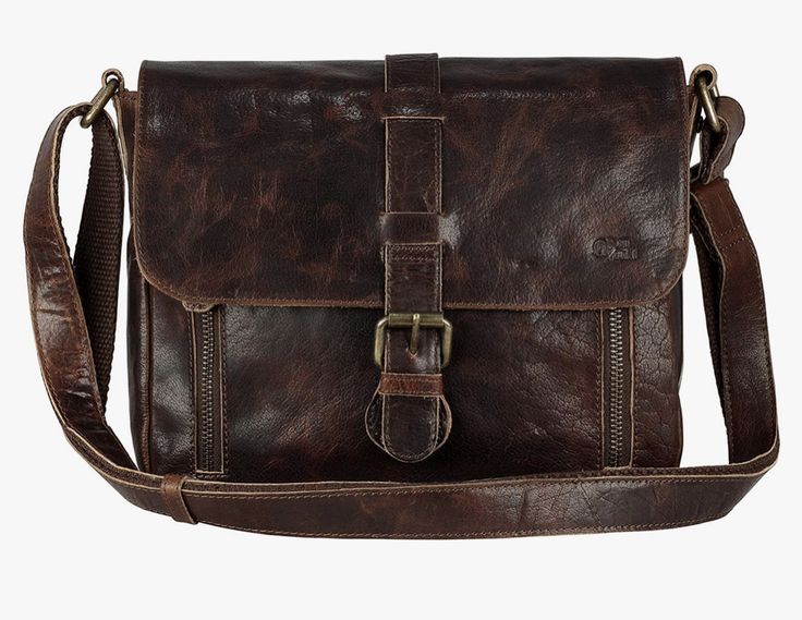 Brown leather crossbody messenger-style bag, great for holding all your on-the-go items Vintage Leather Messenger Bag, Brown Leather Messenger Bag, Leather Messenger Bag Laptop, Brown Crossbody Purse, Crossover Bag, Crossover Bags, Brown Crossbody Bag, Small Messenger Bag, Brown Crossbody