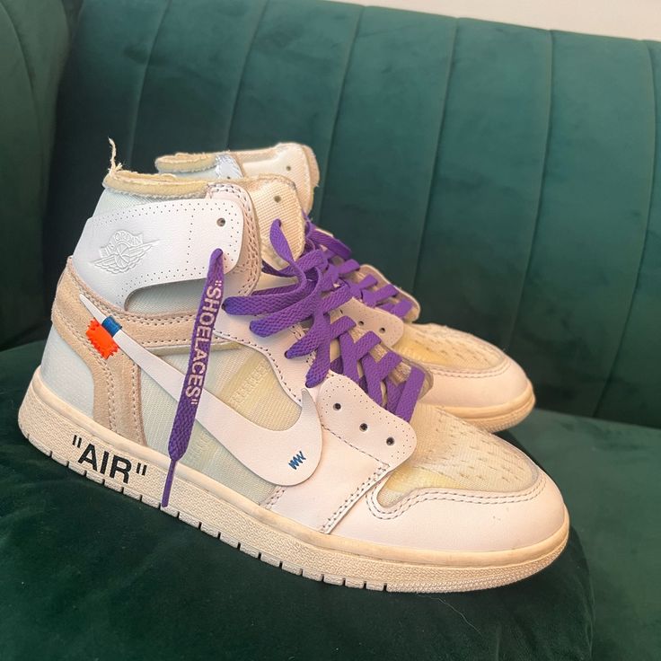 Men’s Off White Jordan 1 Nike X Off White, White Jordan 1, Off White Jordan 1, White Jordans, Off White Color, Shoes Nike, White Nikes, Mens Shoes Sneakers, Jordan 1