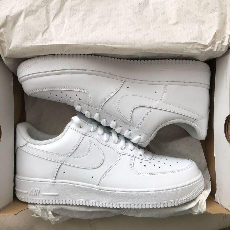 Air Force 1 - White Zapatillas Nike Air Force, White Air Force Ones, Air Force Shoes, Nike Shoes Air Force, White Nike Shoes, Cute Nike Shoes, Nike Air Force Ones, Cute Nikes, Mens Nike Shoes