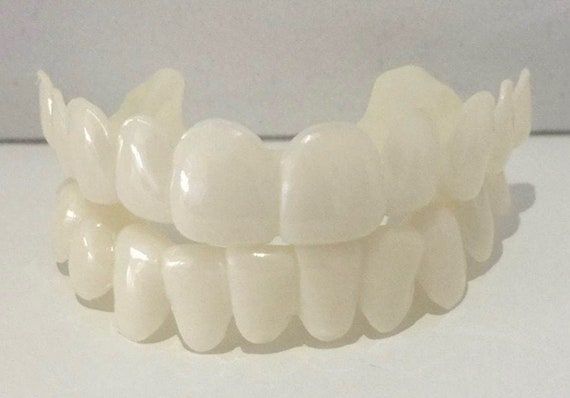 Veneer Teeth, Teeth Veneers, Best Snap, Snap On Smile, Teeth Covers, Tooth Repair, Dental Videos, Veneers Teeth, Alat Makeup