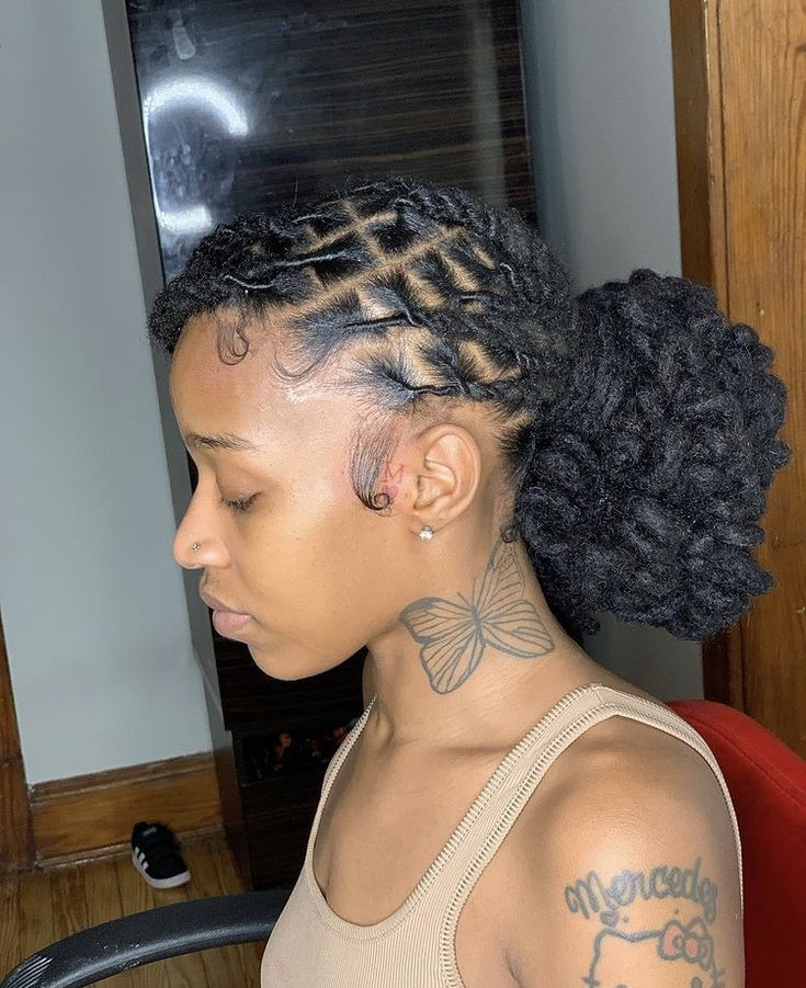 Dreadlocks Hair Care, Loc Ideas, Lock Styles, Loc Nation, Natural Locs, Dread Styles, Loc Hairstyles, Books Open, Beautiful Dreadlocks