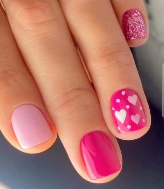 Mid February Nails, Short Valentines Day Nails Pink And Red, Shellac Nails Valentines Day, Valentine Pink Nails, Cute Valentine’s Day Nails Short, February Nail Colors Valentines Day, Valentine’s Day Gel Nails, Valentines Day Nails Hot Pink, Bright Pink Nail Ideas