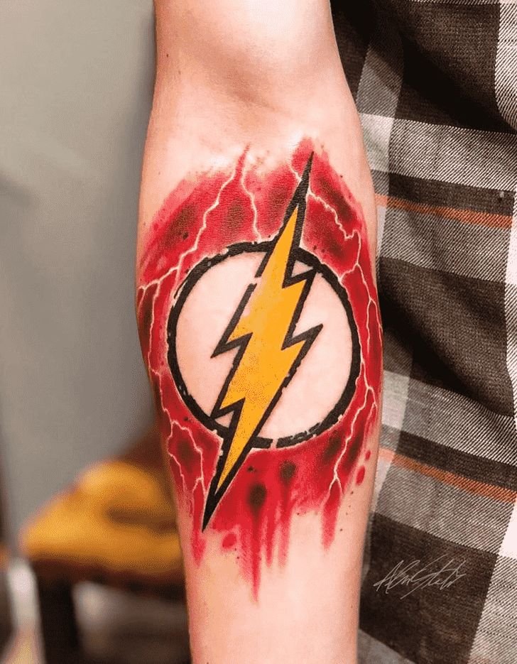 a flash tattoo on the leg of a man