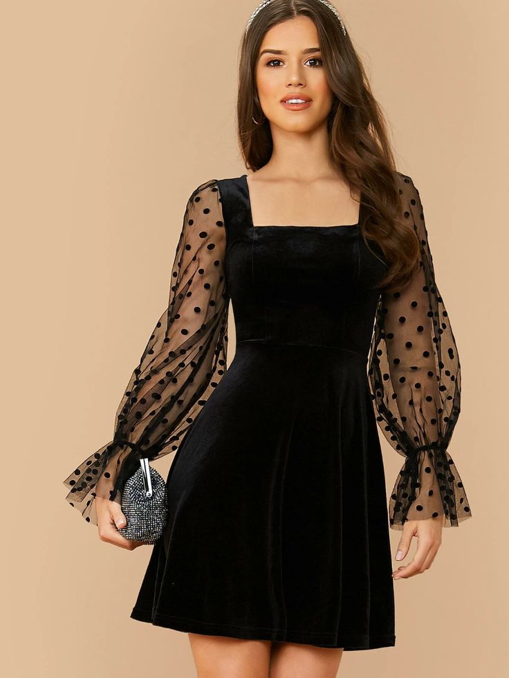 Last Bell Dress, Latest Velvet Dresses, Áo Blu, Girls Velvet Dress, Western Dresses For Women, Dresses Western, Black Dresses Classy, Stylish Winter Outfits, Belle Dress