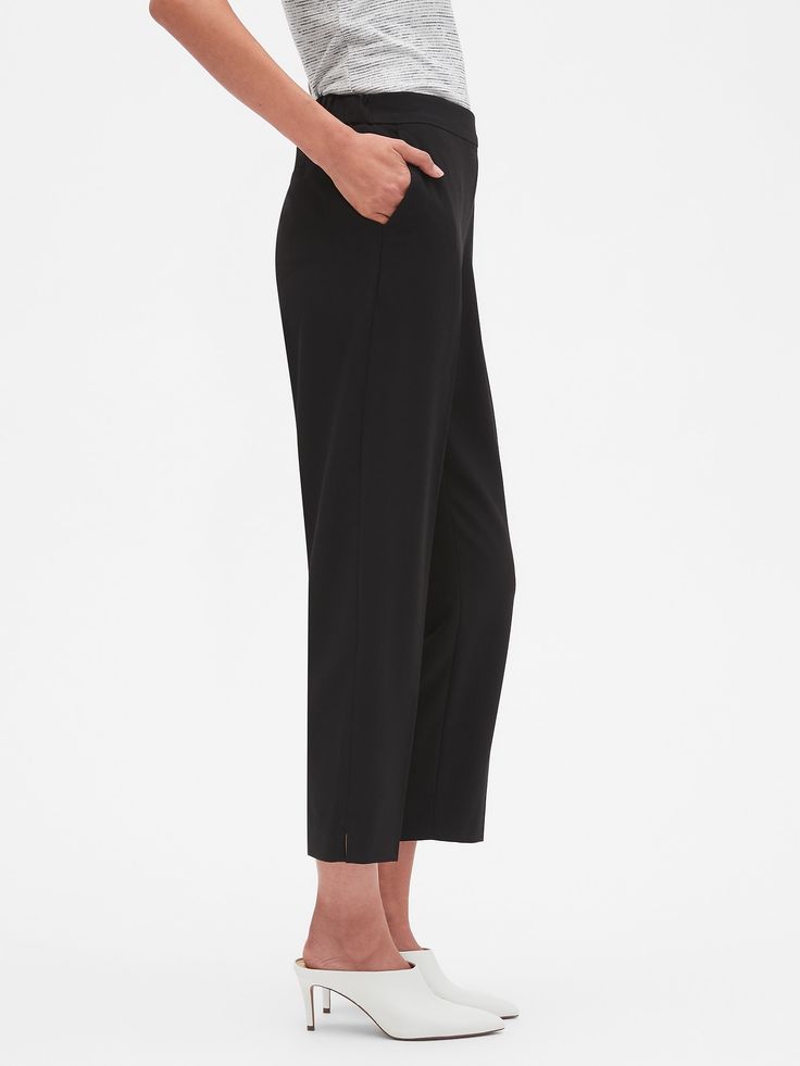 Hayden Pull-On Tapered Fit Soft Ankle Pant | Banana Republic Factory Chic Workwear Pants With Comfort Waistband, Chic Pants With Comfort Waistband For Work, Stretch Work Pants With Pockets For Office, Classic Bottoms With 5-inch Inseam And Elastic Waistband, Classic Bottoms With Elastic Waistband And 5-inch Inseam, Relaxed Fit Office Bottoms With Pockets, Tailored Tapered Leg Work Pants With Pockets, Work Pants With Hip Pockets Straight Hem, Classic Bottoms With Hidden Pockets And Straight Hem