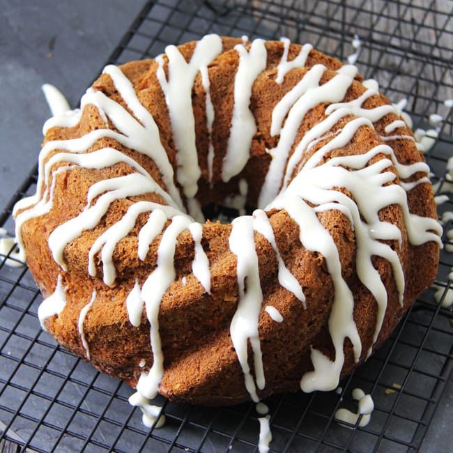 a bundt cake sitting on top of a cooling rack