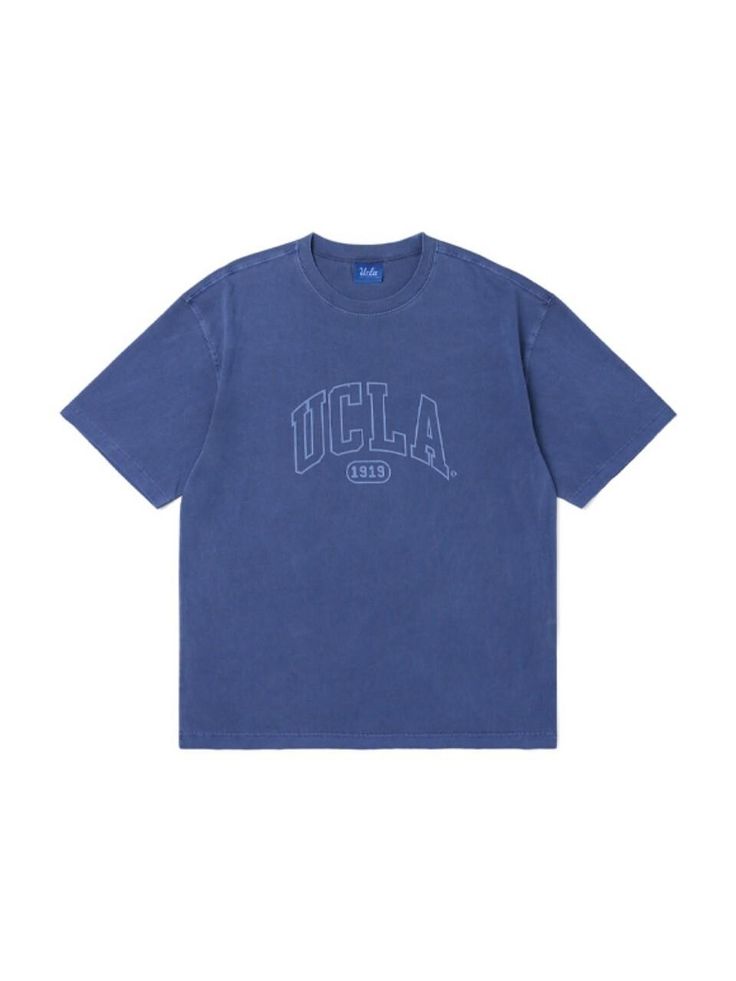 This is a casual and comfortable top by UCLA that is made out of high quality and sturdy material. With distinctive mood of the design and comfortable wear, you can style it for your casual daily outfit.- Big logo detail on the left chest- Unique tone of pigment washed fabric- Casual and comfortable mood Casual Washed Blue T-shirt, Casual Washed Blue T-shirt For Everyday, Basic Acid Wash Cotton T-shirt, Sporty Washed Blue Relaxed Fit Top, Washed Blue Cotton T-shirt With Relaxed Fit, College T-shirt With Screen Print And Relaxed Fit, Collegiate Soft-washed Tops For Streetwear, Faded Washed Sporty Top, Faded Sporty Top