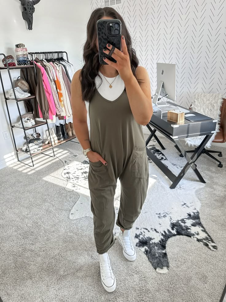 Mom Romper Outfit, Tank Jumpsuit Outfit, Wide Leg Jumpsuit Outfit Casual, Jumpsuit With Converse, Ball Park Outfits, Green Jumpsuit Outfit Casual, Casual Birthday Outfit Summer, Bump Style Spring, Loose Jumpsuit Outfit