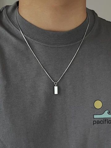 Rectangular pendant steel necklace - Shop at The Korean Fashion Acssesories For Men, Male Accessories Aesthetic, Men Necklace Aesthetic, Korean Jwellery, Street Style Necklace, Accessories Male, Male Necklace, Jewelry Boys, Mens Scarf Fashion