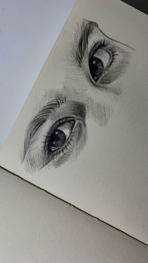 two drawings of an eye with long eyelashes