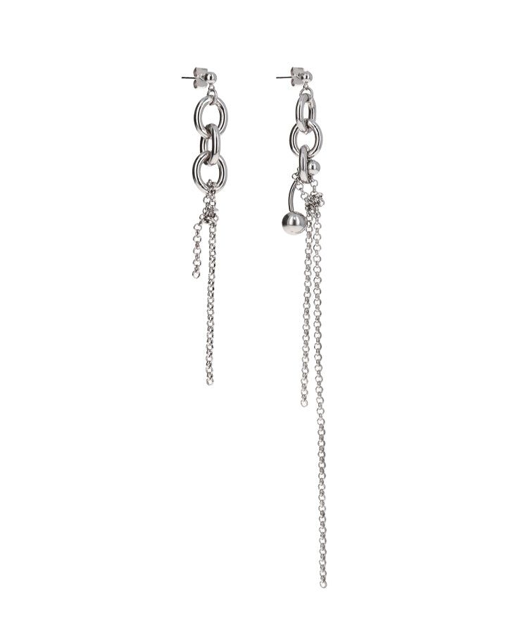 Discover the stunning sophistication of the Sofie Earrings by Justine Clenquet. Part of the Showgirl collection, these handcrafted earrings feature pierced accents and glamorous knotted chain details. Made of high-quality palladium-dipped brass in France, these mismatched earrings add a touch of elegance to any outfit. Handmade by Justine Clenquet in France CONTENT & CARE:Brass dipped in palladium. Avoid contact with liquids (water, perfume, beauty products…) Wipe dry with a soft cloth. Nickel-f Learning Fashion, Princes Ring, Justine Clenquet, Overalls And Sweater, Water Perfume, Rainbow Star, Mismatched Earrings, Handcrafted Earrings, Sale Design