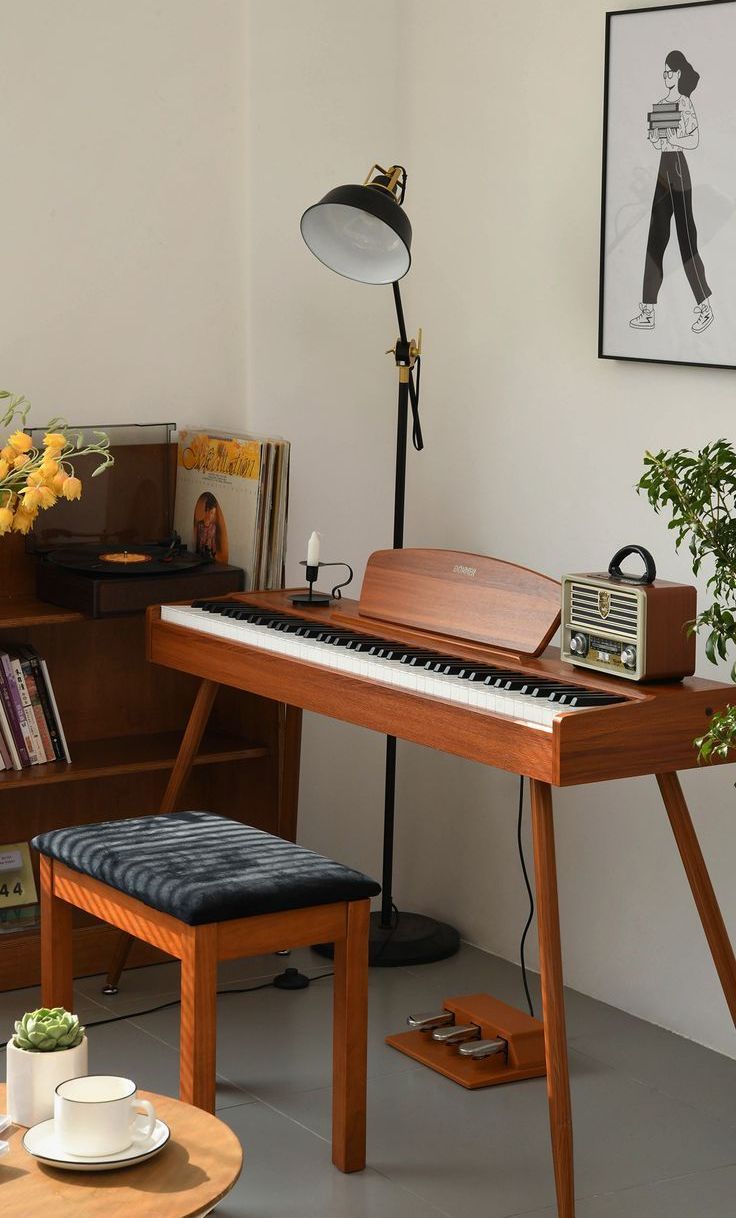 Donner DDP80 Piano Mid Century Modern, Wood Keyboard Stand, Keyboard Room Ideas, Donner Ddp-80, Piano Living Room Ideas, Piano Under Tv, Keyboard In Living Room, Room With Piano, Digital Piano In Living Room