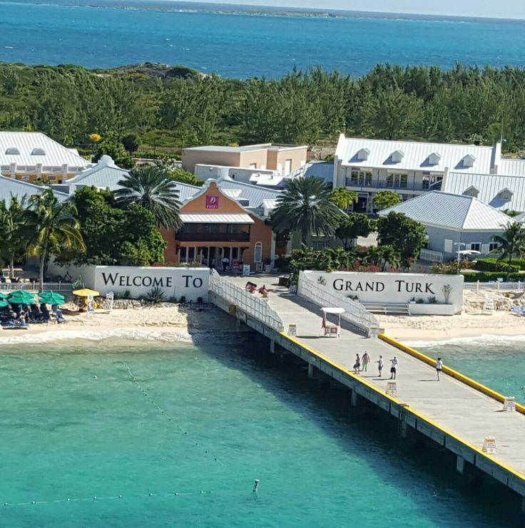 an aerial view of the grand tux resort in key biscak, florida