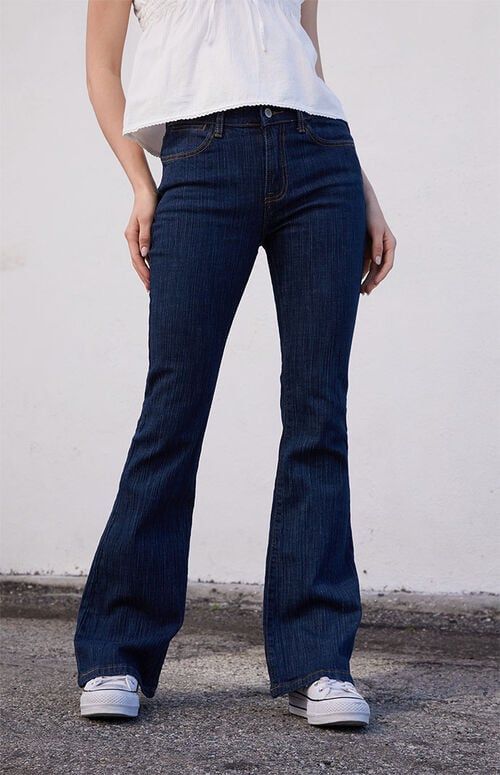 Dark Blue Melody '90s Low Rise Flare Jeans Hoco Outfit Ideas, Hoco Jeans, Outfit Ideas With Jeans, Jeans Pacsun, Dc Fashion, Blue Flare Jeans, Jeans Outfit Ideas, Kids Activewear, Comfy Sweatpants