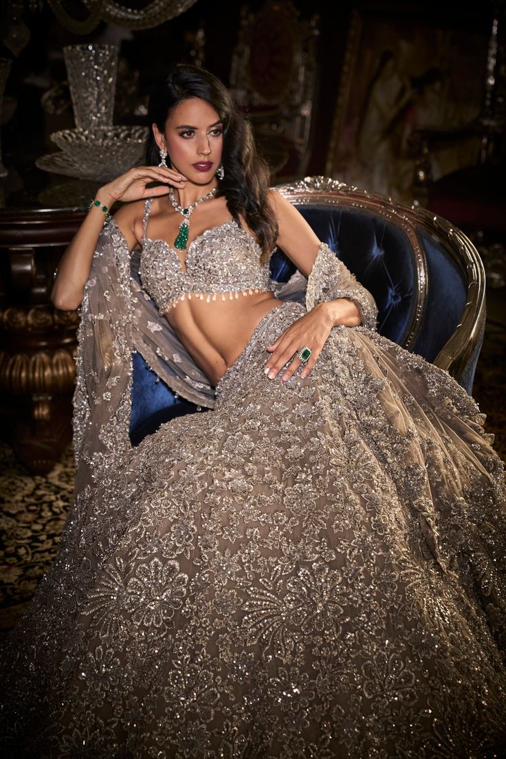 Anniversary Outfits, Grey Lehenga, Sequin Lehenga, Cancan Lehenga, Seema Gujral, Blouse Pictures, Indian Bridesmaid Dresses, Sangeet Outfit, Lehenga Dupatta