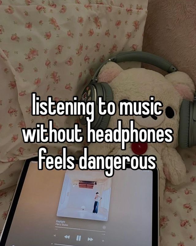 someone is listening to music without headphones feels dangerous