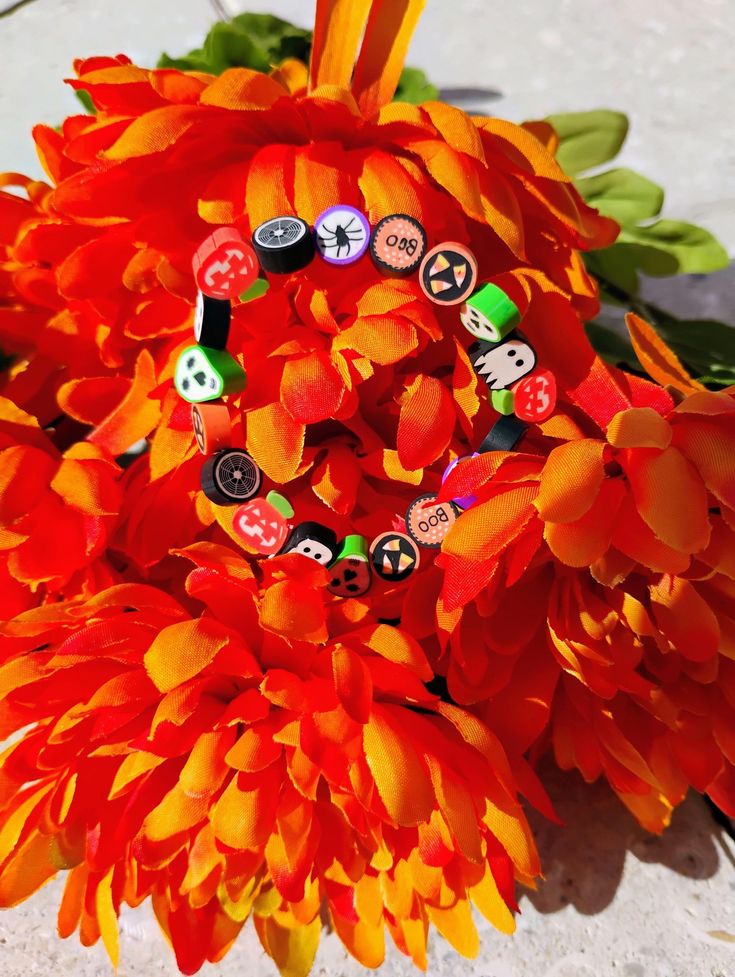 Get ready for Halloween with this spooky new charm bracelet! 🎃 Handmade Stretch Bracelet For Halloween, Red Beaded Bracelets For Halloween Gift, Handmade Multicolor Bracelets For Halloween, Handmade Themed Bracelet For Halloween, Handmade Themed Halloween Bracelet, Halloween Novelty Jewelry Bracelet, Halloween Novelty Bracelet, Halloween Gift Stretch Bracelet, Handmade Halloween Novelty Bracelets