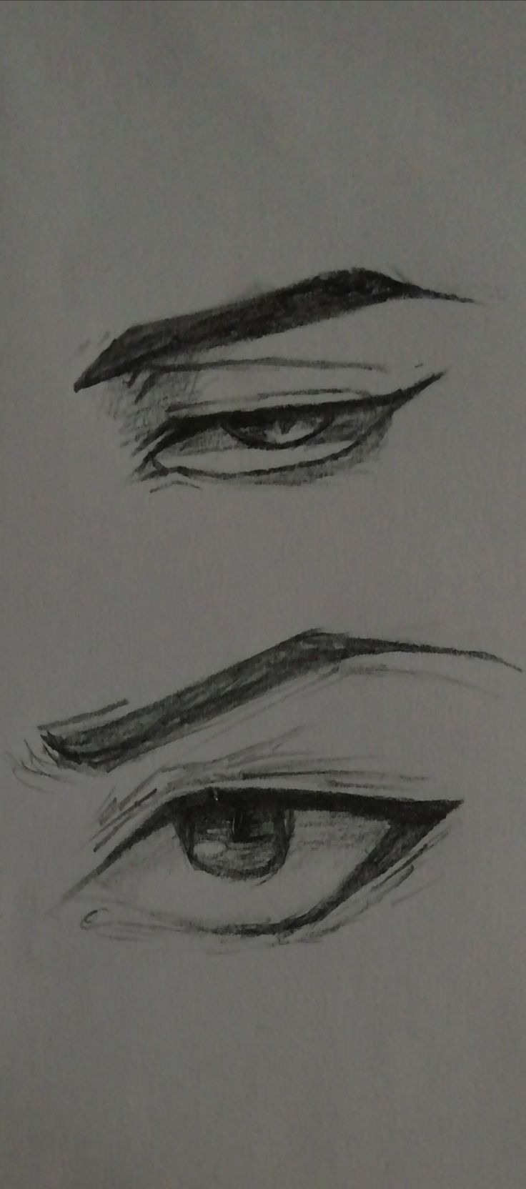 three different types of eyes are shown in this drawing