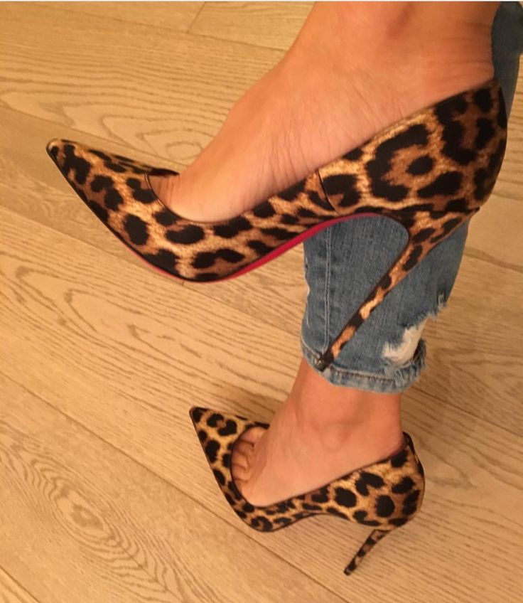 Leopard Heels Outfit, Elegant Shoes Heels, Animal Print Heels, Leopard High Heels, Instagram Shoes, Cheetah Heels, Cheetah Print Heels, Leopard Pumps, Leopard Print Shoes