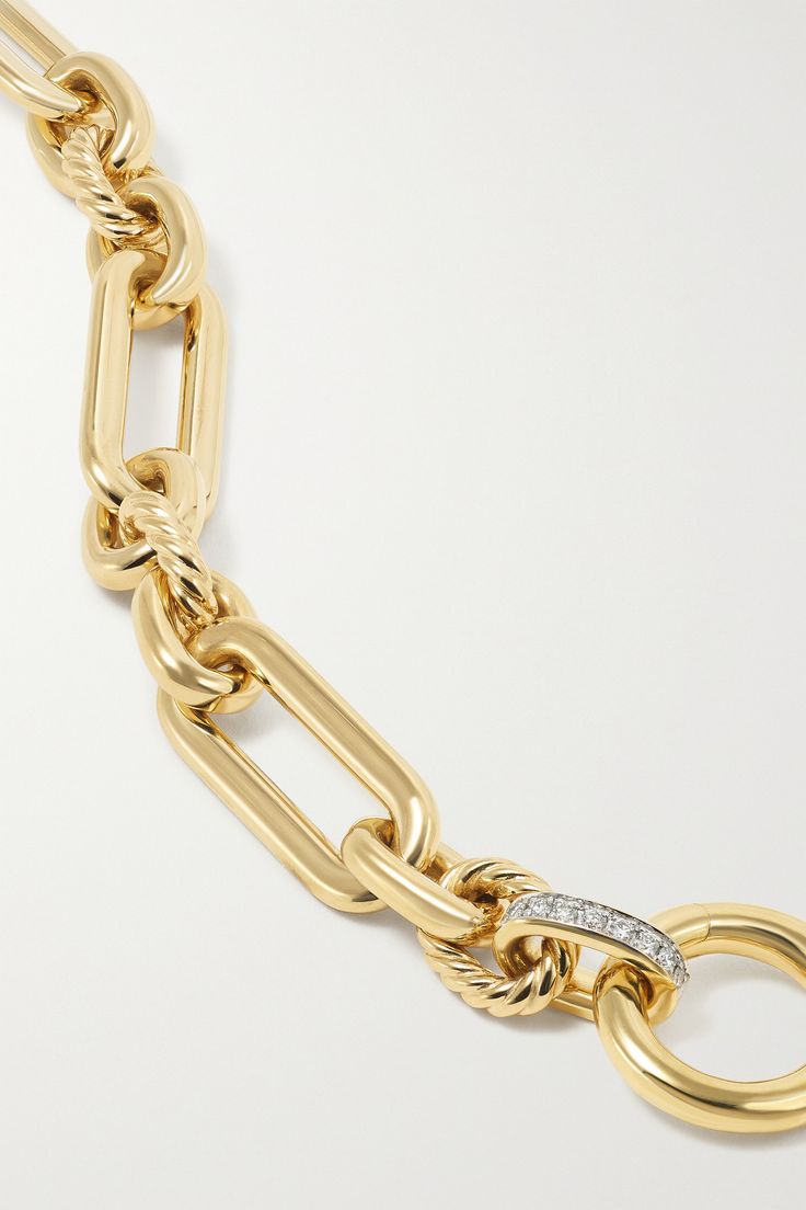 Find DAVID YURMAN Lexington 18-karat Diamond Bracelet on Editorialist. David Yurman's luxurious designs are loved by many stylish women - this 'Lexington' bracelet is a favorite of model Taylor Hill. Cast from gleaming 18-karat gold, it features a combination of smooth and twisted chain links and is inlaid with shimmering diamonds. Timepiece Design, David Yurman Bracelet, Twisted Chain, Emerald Bracelet, Gold Bride Jewelry, Taylor Hill, Bracelets Gold Diamond, Bride Jewelry, Chain Links