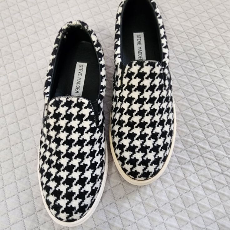 Steve Madden Houndstooth Sneakers. Nwot Low-top Sneakers For Workwear, Low-top Sneakers For Workwear In Fall, Low-top Sneakers For Workwear, Fall Season, Fall Workwear Low-top Sneakers, Vans Classic Slip On Sneaker, Steve Madden Shoes, Womens Shoes Sneakers, Steve Madden, Slip On Sneaker