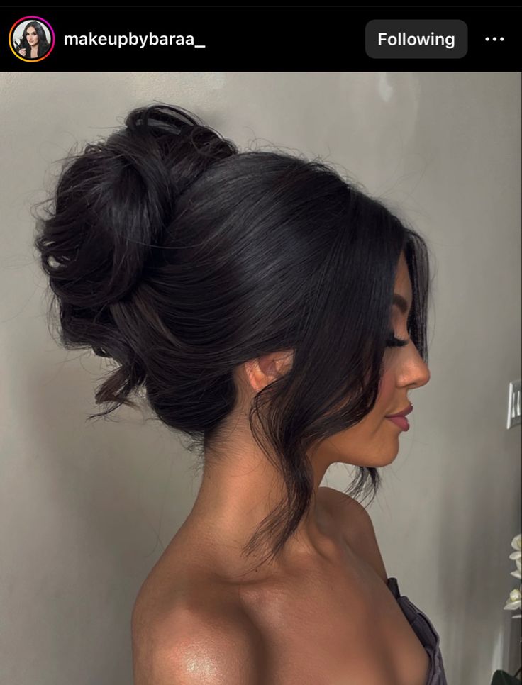 Party Dinners, Wedding Hair Up, Romantic Updo, Guest Hair, Bridesmaid Hair Makeup, Long Hair Wedding Styles, Makijaż Smokey Eye, Wedding Hair Inspiration, Wedding Hair Makeup