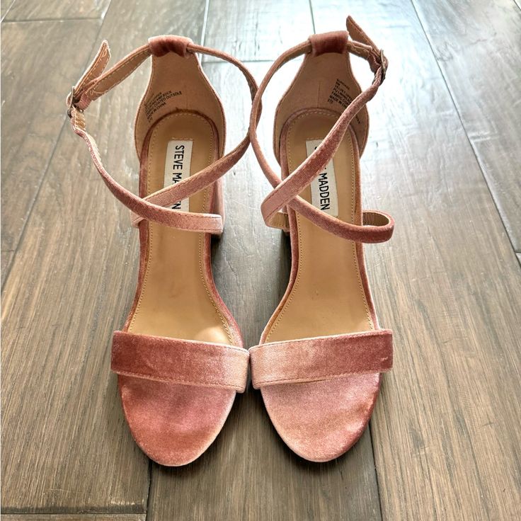 Steve Madden Velvet Heels In Pink. Size 6. Never Worn. Velvet Heels, Shoes Women Heels, Steve Madden, Pink Ladies, Shoes Heels, Size 6, Velvet, Women Shoes, Heels