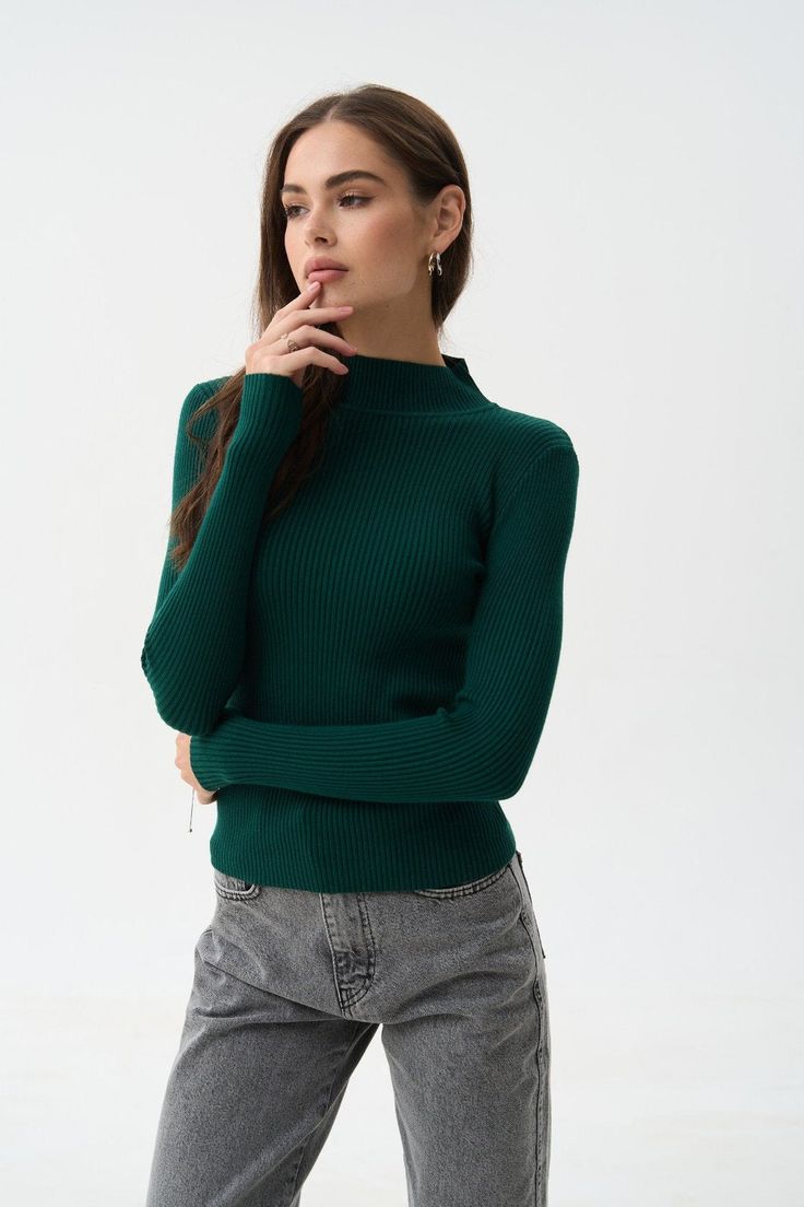 Sweater with a neck rack in color green - SOLMAR Fall Turtleneck With Ribbed Cuffs, Fall Turtleneck With Ribbed Cuffs And High Neck, Winter Knit Mock Neck Top, Fall Knit Mock Neck Turtleneck Top, Winter Knit High Neck Mock Neck Top, Knit Turtleneck Mock Neck Top For Fall, Winter High Neck Knit Mock Neck Top, Fall High Neck Turtleneck With Ribbed Cuffs, High Neck Sweater With Ribbed Collar