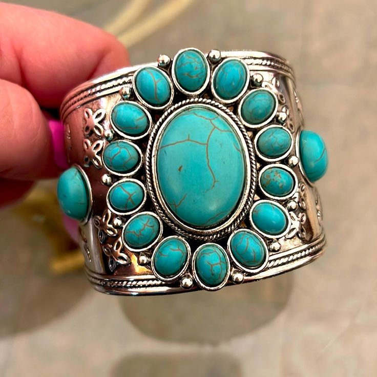 Southwestern Boho Turquoise Blue Silvertone Southwestern Blue Nickel-free Cuff Bracelet, Southwestern Style Blue Nickel-free Cuff Bracelet, Southwestern Style Nickel Free Blue Cuff Bracelet, Bohemian Turquoise Nickel-free Cuff Bracelet, Chunky Gold Bracelet, Pearl Bangle Bracelet, Turquoise Fashion, Boho Turquoise, Southwestern Boho