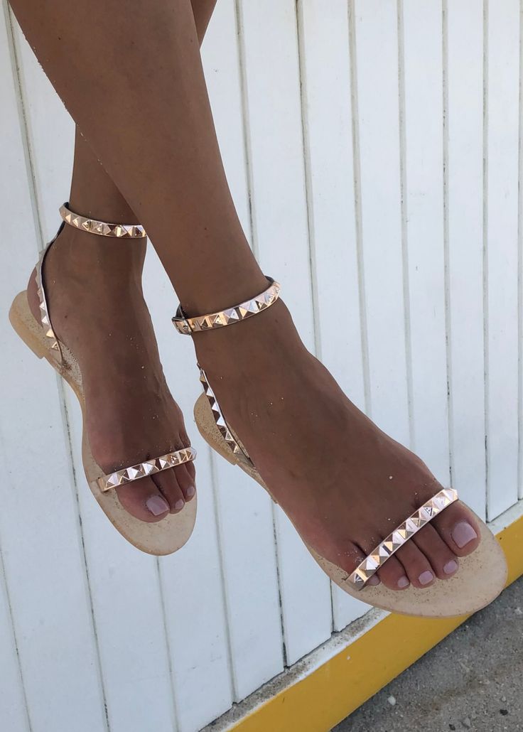 Rose Gold Beach Wedding, Best Travel Sandals, Birthday Behavior, Travel Sandals, Rose Gold Flats, Rose Gold Sandals, Prom Inspo, Strappy Sandals Flat, Handmade Sandals