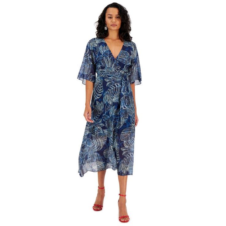 Featuring A Gorgeous Tropical Floral Print, This Wrap Dress From Guess Is Finished With A Waist-Tie Belt And Kimono Sleeves. Approx. Model Height Is 5'10" And She Is Wearing A Size Small Surplice Neckline Kimono Sleeves Wrap Design; Self-Tie Belt At Waist Lined Viscose/Polyamide; Lining: Polyester Hand Wash Imported Chic Summer Silk Wrap Dress, Elegant Flowy Wrap Dress For Vacation, Summer Evening Wrap Dress With Floral Print, Elegant Beach Wrap Dress With Tie Waist, Elegant Wrap Dress With Tie Waist For Beach, Elegant Short Sleeve Wrap Dress For Beach, Summer Silk Wrap Dress With Tie Waist, Silk Wrap Dress With Tie Waist For Summer, Summer Silk Midi Wrap Dress