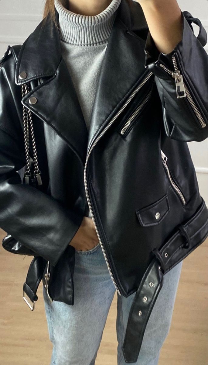 Women Leather Jacket Outfit, Black Leather Jacket Outfits, Leather Jacket Outfits Women, Jacket Outfits Women, Street Moto, Womens Leather Jacket Outfit, Black Leather Jacket Outfit, Outfits Women Winter, Casual Street Fashion