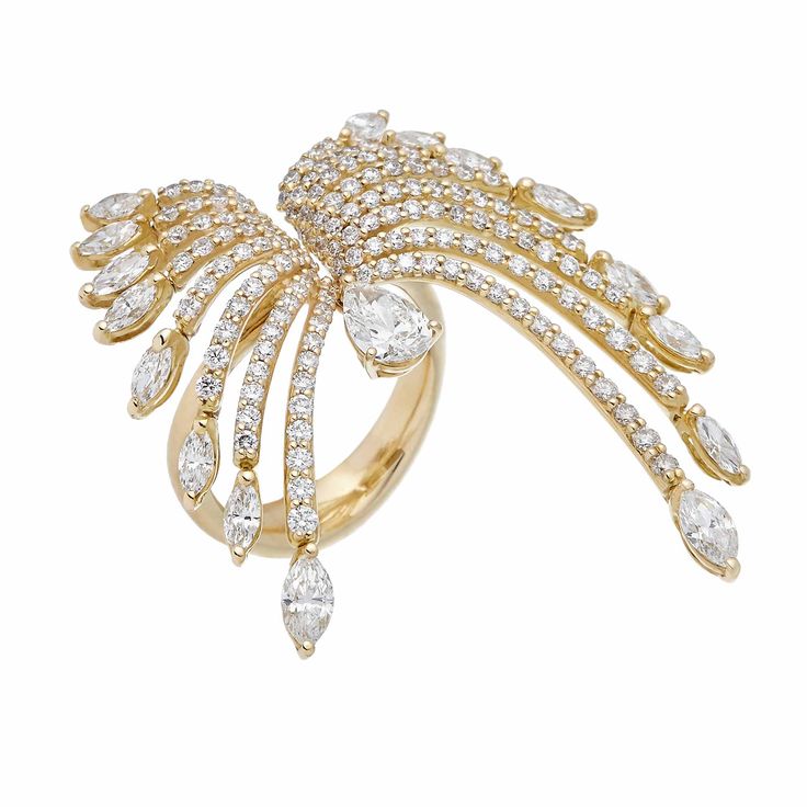 REF. VOLO207DANOG    Description Golden wings with pavé fine diamonds inspired by the power of freedom. Details Volo ring in 18K yellow gold Diamond weight: 4.10 ct VS+ G+ Dimensions: wings 35x40 mm Also available in white gold, rose gold with diamonds and rose gold with diamonds and ruby Terms of sale A confirmation email will be sent to you as soon as we process your order. Orders are shipped within 2 business days from the Order Confirmation. For orders to be delivered within the EU, delivery is expected between 4 to 7 business days from the shipping date. For orders to be delivered outside the EU, delivery is expected between 6 to 12 business days from the shipping date. If a more accurate estimate is required for a particular delivery address, kindly contact our e-commerce team. For c Golden Wings, 18k Rose Gold, Gold Diamond, Ring Size, Rose Gold, Yellow Gold, White Gold, Yellow, 10 Things