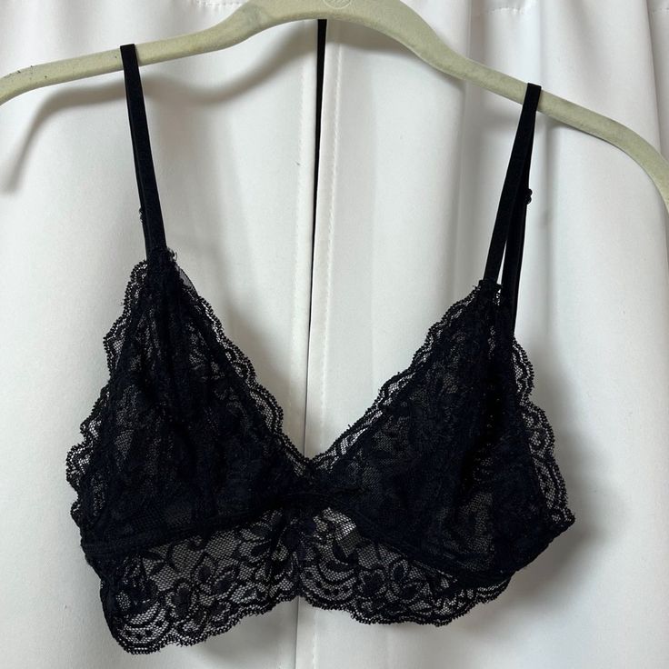 Solid Black Unlined Lace Bralette Floral Lace Unlined Bralette Top Wireless Triangle Plunge Neckline Bralette Top Sexy Lingerie No Padding Adjustable Straps Size Small New The Color May Vary Slightly Depending On Lighting #Loungewear #Athleisure #Activewear #Yogapants #Nike #Puma #Newbalance #Alo #Lululemon #Aloleggings #Lululemonleggings #Fabletics #Workoutpants #Compressionleggings #Adidas #Reebok #Lululemonbra #Aloshorts #Nikeshorts #Minimalist #Oldmoney #Newmoney #Retro #Y2k #Barbiecore #Bal Black Delicate Lace Bra For Evening, Black Delicate Lace Evening Bra, Partially Lined Low-cut Black Bra, Black Low-cut Partially Lined Bra, Black Partially Lined Low-cut Bra, Black Low-cut Bra With Lace Closure, Low-cut Black Bra With Lace Closure, Night Out Bra With Delicate Lace, Black Sheer Bra For Night Out