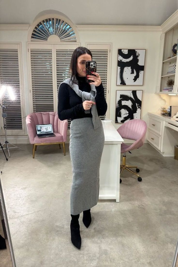 Need a cozy and casual look to wear for winter? Uptown With Elly Brown is sharing this grey and black outfit that is just what you need to add to your 2024 winter wardrobe. She pairs this gray knit pencil skirt with black ankle boots, a turtle neck and a matching grey sweater. Shop this entire outfit and follow for more over 30 fashion, casual chic outfit ideas, and style guides. (I make commissions for purchases made through the link in this pin) Gray Skirt Outfit Winter, Pencil Skirt Outfits Winter, Gray Skirt Outfit, Midi Skirt Outfit Winter, Pencil Skirt Outfits Casual, Mom Outfits Winter, Casual Chic Winter, Knit Skirt Outfit, 30 Fashion