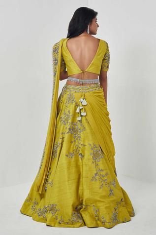 Shop for Rishi and Soujit Yellow Raw Silk Embroidered Draped Lehenga Set for Women Online at Aza Fashions Draped Lehenga, Drape Lehenga, Cutdana Embroidery, Yellow Lehenga, Lime Yellow, Embroidered Belt, Floral Work, Drape Saree, Lehenga Saree