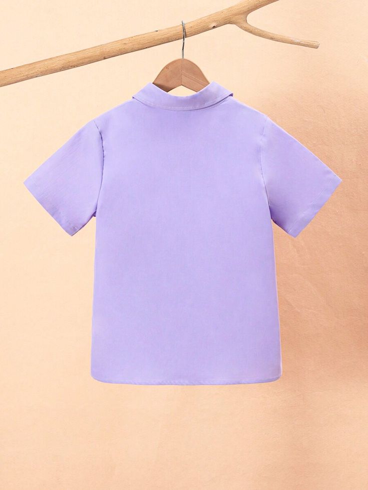 Tween Boy Classic Casual College Style Purple Short Sleeve Shirt With Pockets, Formal Events/Parties/Performances Formal Shirt (White T-Shirt Not Included) Casual Purple Collared Top, Solid Color Plain Top With Collar, Plain Collared Cotton Top, Purple Cotton Short Sleeve Tops, Purple Short Sleeve Cotton Tops, Purple Plain Short Sleeve Top, Solid Cotton Polo Collar Top, Cotton Polo Collar Top, Summer T-shirt With Collared Neckline