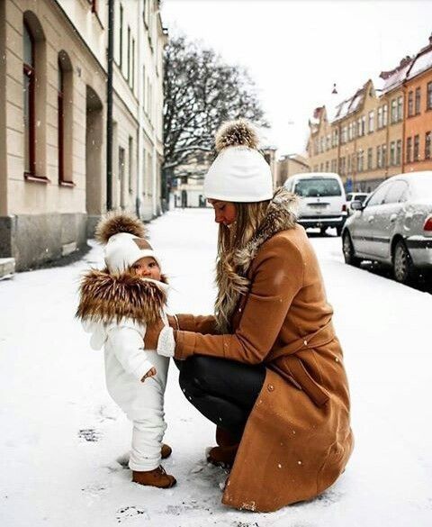 351b33587c5fdd93bd42ef7ac9995a28desc39907688ri Winter Suit, Snow Outfit, Winter Girls, Down Parka, Casual Winter Outfits, Winter Casual, Everyday Outfits, Trendy Outfits, Stylish Outfits