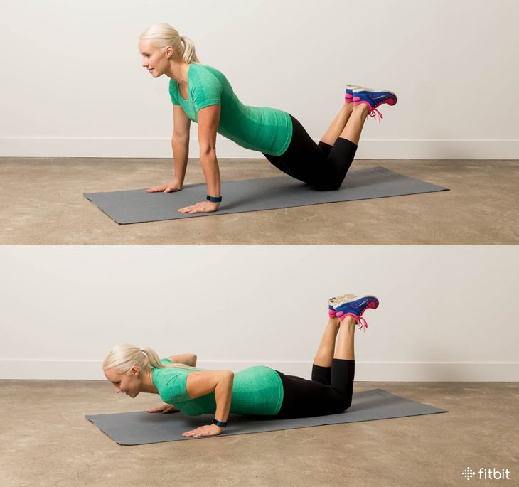 a woman doing an exercise on a mat with one leg up and the other down