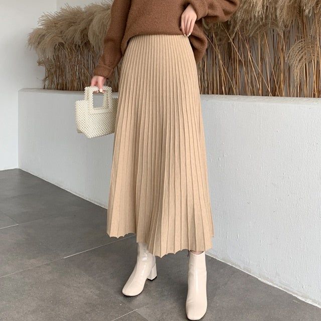 Women's A-Line Knitted Skirt - Family Shopolf Long Midi Skirt, Pleats Pattern, Knitted Skirt, Nature Dress, Knit Maxi Skirt, Womens Maxi Skirts, Long Skirts For Women, Korean Fashion Women, Knitwear Fashion