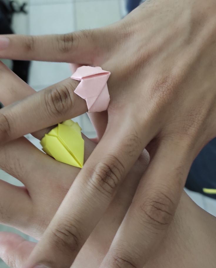 Paper Rings Aesthetic, Paper Rings, Rings Aesthetic, Paper Ring, Pics Ideas, Cool Instagram Pictures, Levi Ackerman, Couple Rings, Instagram Pictures