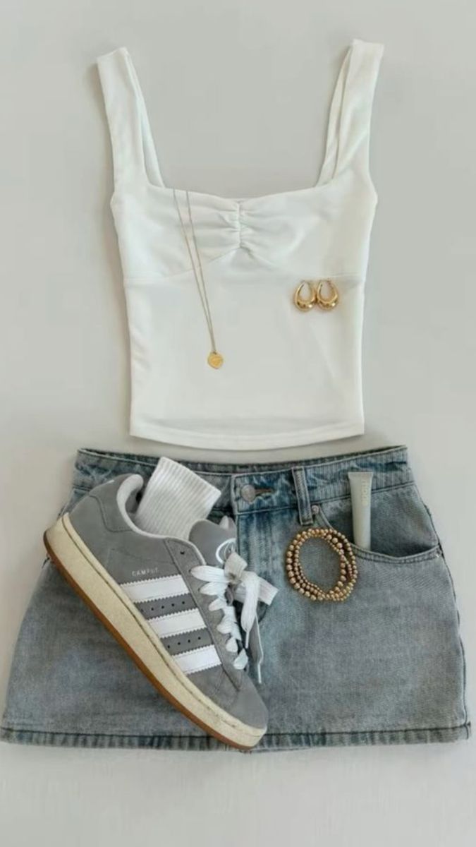 Target Shoes, Denim Skirt Outfits, Beach Earrings, Casual Preppy Outfits, Looks Party, Outfit Inspo Casual, Trendy Outfits For Teens, Cute Preppy Outfits, Simple Trendy Outfits