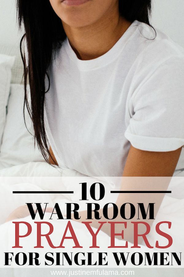 10 War Room Prayers For Single Women. Enjoy your Singleness to the fullest by living your life and following your god-given purpose. #singleness #faith #purpose #prayer #god Quotes Single, Life Application Study Bible, How To Be Single, Rejoice And Be Glad, Proverbs 31 Woman, Single Quotes, Women Of Faith, Power Of Prayer, Christian Women