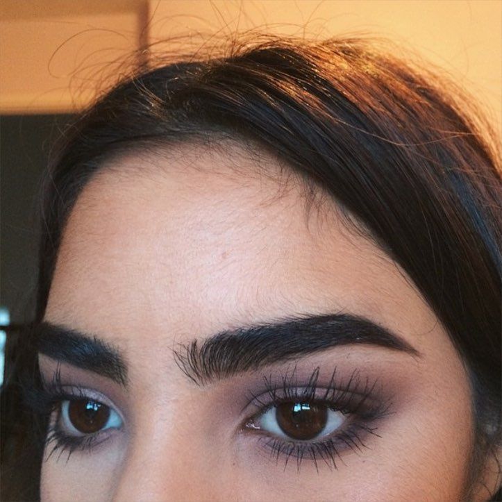 Thick Eyebrow Shapes, Brow Shapes, Natural Smokey Eye, Thick Brows, Cosmetic Dermatology, Thick Eyebrows, Eye Wrinkle, Brow Shaping, Eyebrow Shape