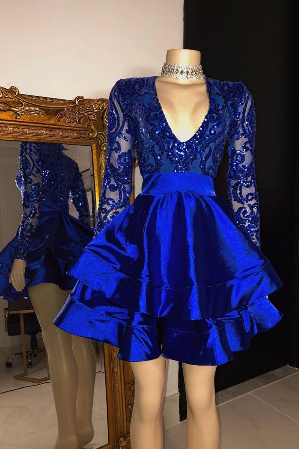 Looking for affordable Royal Blue V-neck Mini A-line Party Party Dresses with Long Sleeves online? Visit this best UK online store to custom made special occasion dresses. Homecoming Styles, Dress Short Party, Royal Blue Homecoming Dresses, Prom 2k24, Blue Sequin Prom Dress, Sequins Prom Dress, Prom Dress Short, Daughter Dress, Blue Homecoming Dresses