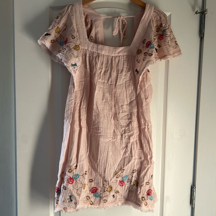 Nwot Linen Sundress With Embroidered Flowers And Bees. Very Pale Pink/Beige Color. Excellent Condition, Size S. Embroidered Cotton Dress For Day Out, Spring Embroidered Beach Mini Dress, Spring Beach Embroidered Mini Dress, Feminine Floral Embroidered Beach Dress, Feminine Beach Dress With Floral Embroidery, Feminine Floral Embroidery Beach Dress, Embroidered Summer Mini Dress, Feminine Summer Floral Print Embroidered Dress, Casual Cotton Boho Dress With Floral Embroidery