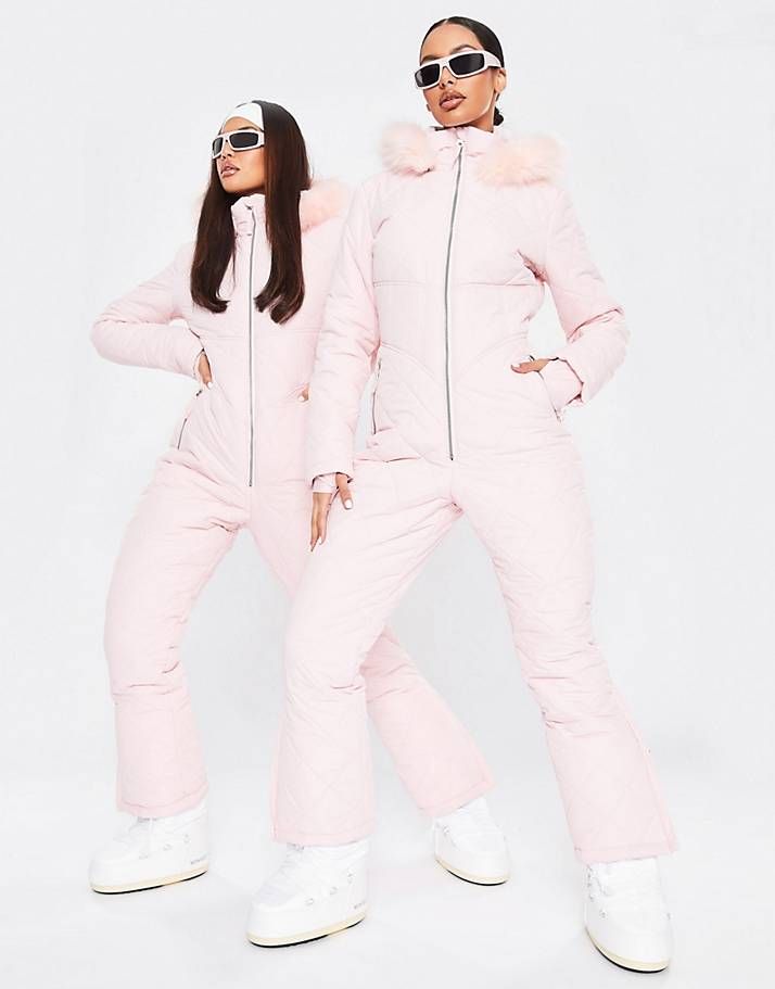 Ski Suits For Women, Ski Leggings, Ski Fits, Ski Outfits, Ski Aesthetic, Ski Clothes, Summer Coats, Ski Outfit, Snow Outfit