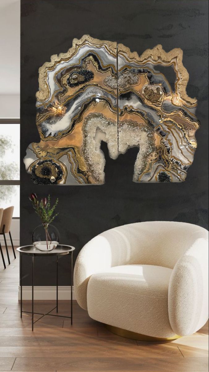 Made with premium quality resin and real geodes and agates, this huge 5 by 6 feet wall art is sure to hive your place a royal look. Message to order yours Diy Mixed Media Art, Geode Wall Art, Geode Wall, Indie Decor, Gold Artwork, Marble Abstract, Geode Art, Resin Wall Art, World Map Wall Art